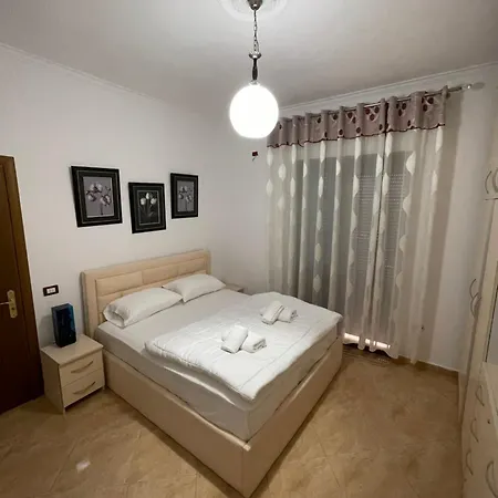 Anels * Uznove